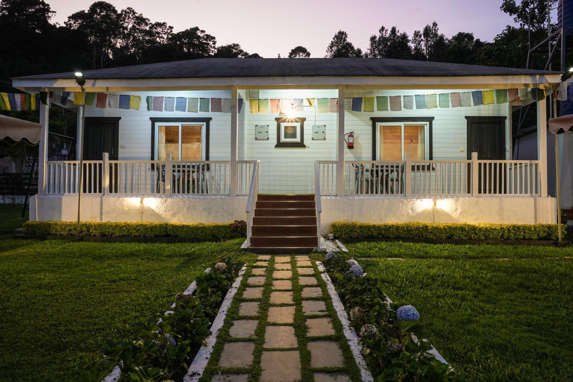 The Door To Nirvana Cottages Coonoor Exterior foto